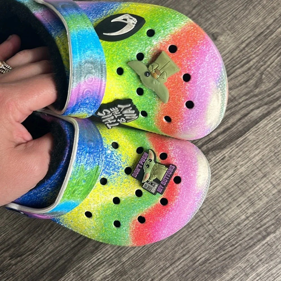 CROCS Classic Lined Spray Dye Clog J1 - Picture 3 of 5